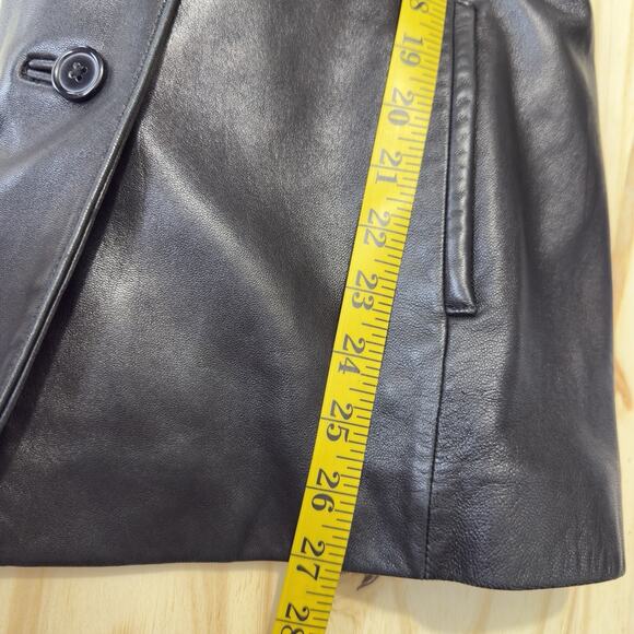 Petite Sophisticate Black Leather Blazer Jacket Women’s Size M Button Front - Picture 12 of 14